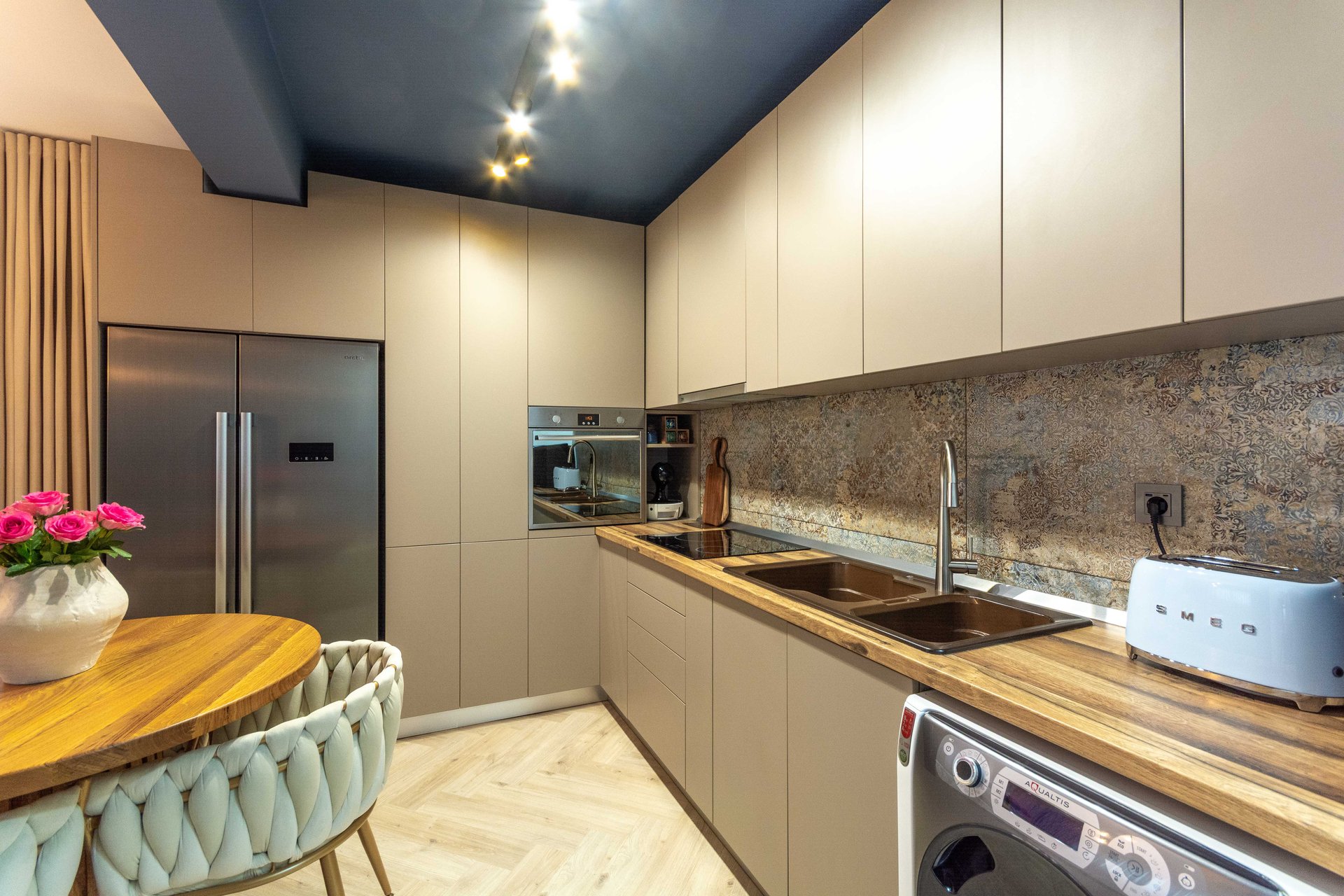 Bucureștii Noi, Chitila, Ap. 3 camere de vanzare, 13 Min Metrou Jiului, Renovat Lux, demisol — 5