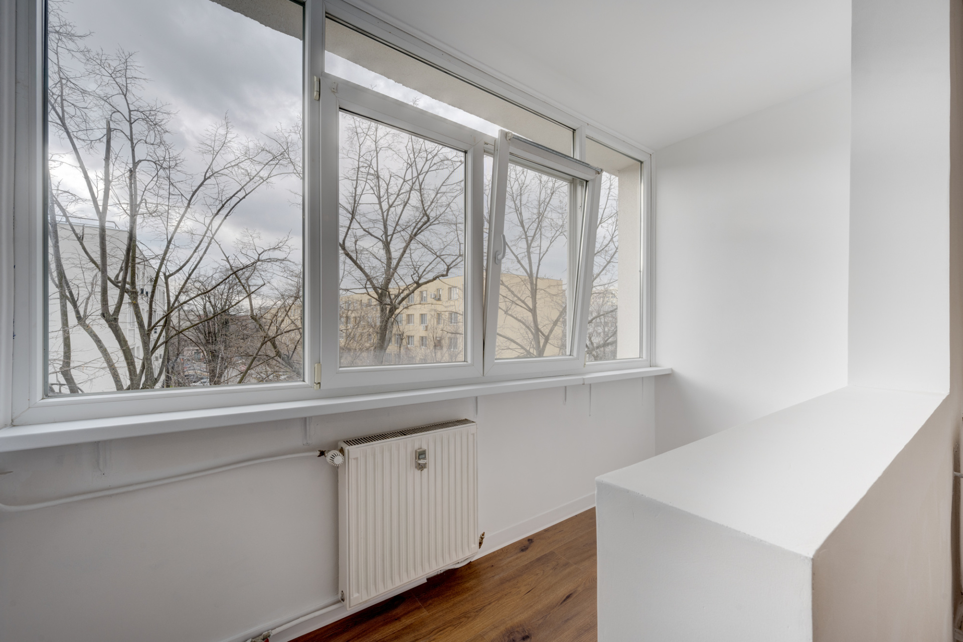 TITAN – OZANA, APARTAMENT 3 CAMERE 66 MP TOTAL, ETAJ 3 DIN 4, RENOVAT!  — 4